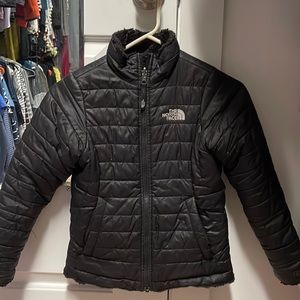 GIRLS' REVERSIBLE MOSSBUD SWIRL JACKET
from The North Face